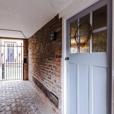 Rustic Chester Cottage Near Shops & Terrace Exterior photo